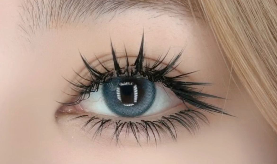 eyelash services near redondo beach